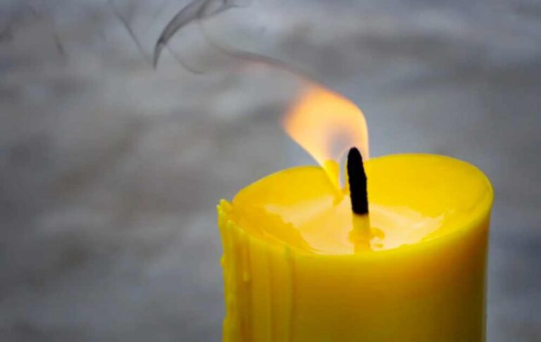 yellow candle meaning
